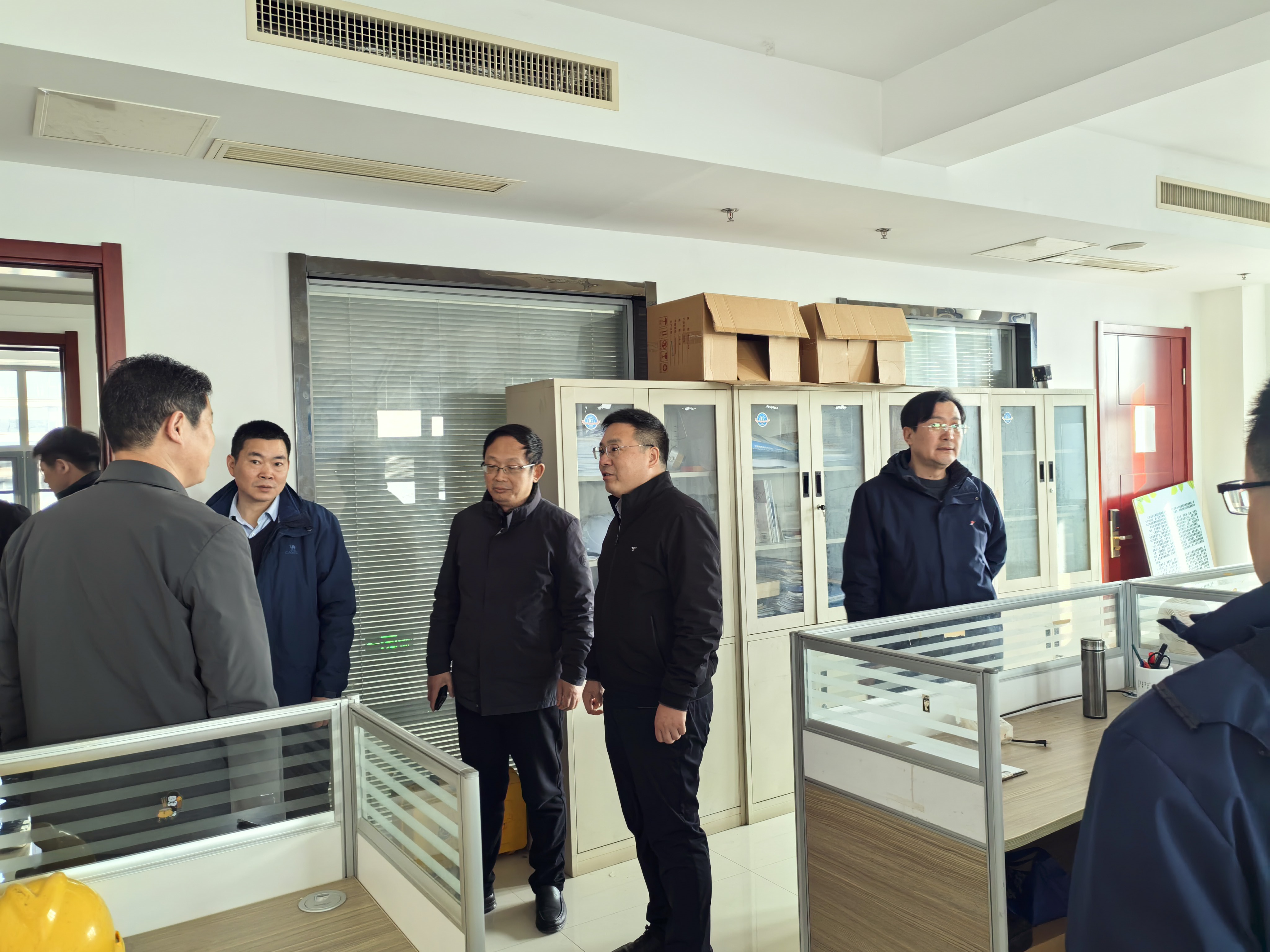 队领导带队开展春节前安全生产检查工作