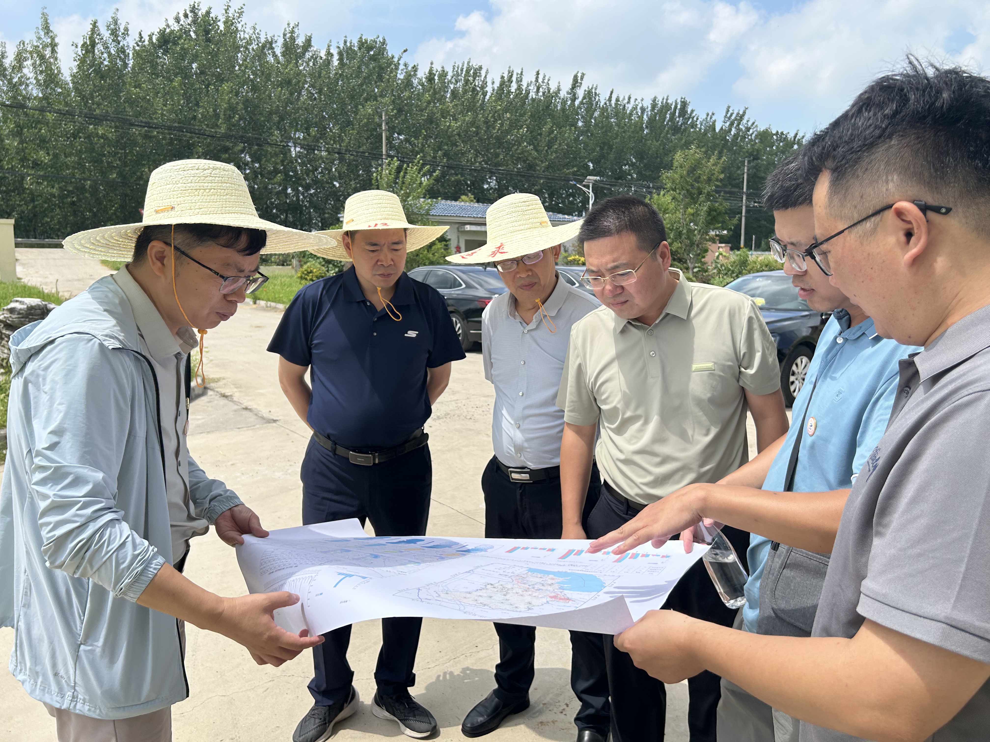 队领导赴泗阳县地下水资源基础调查项目现场慰问并检查指导工作